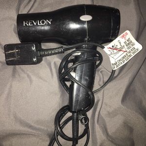 Hair dryer